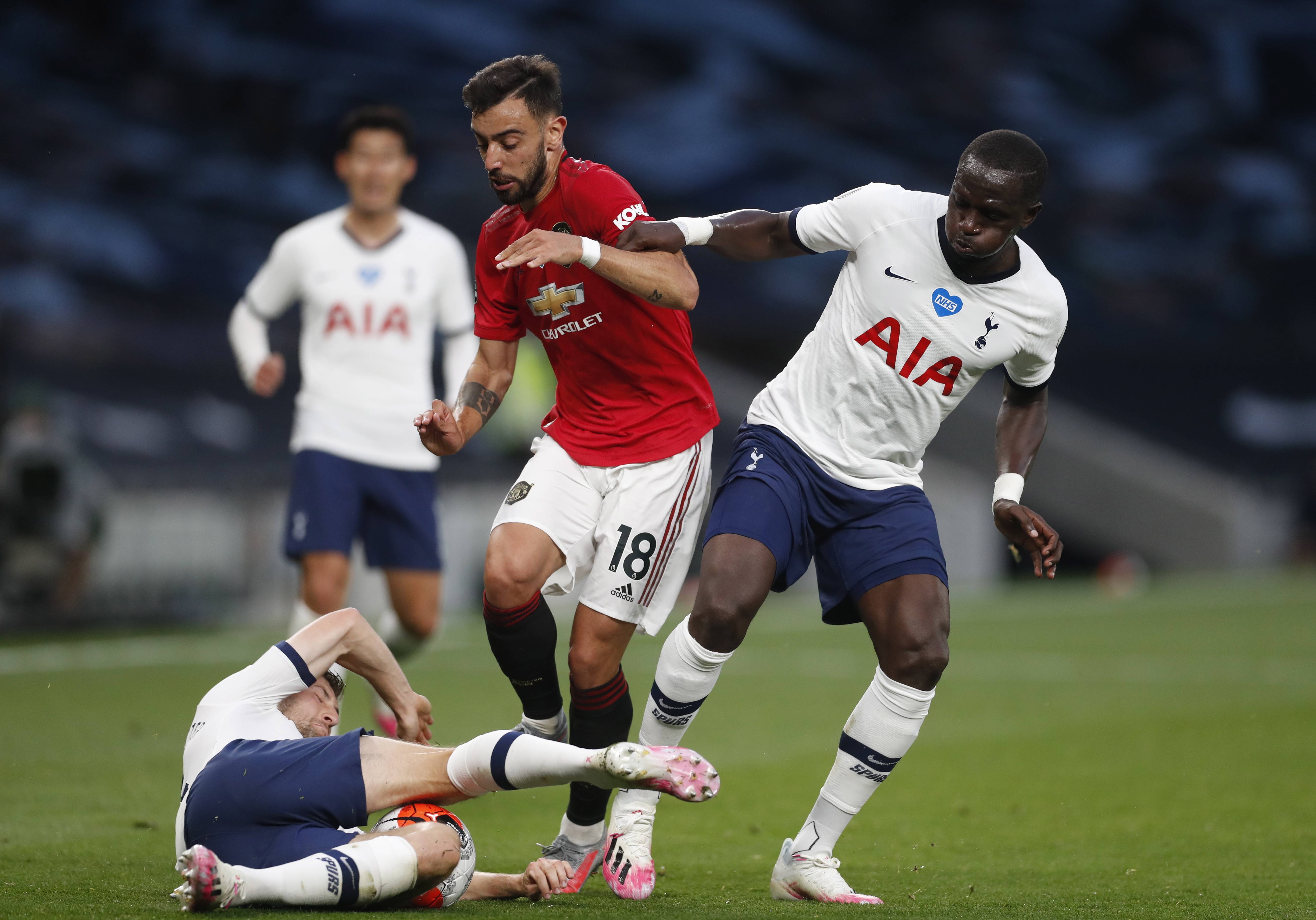 通过出色的 通过出色的